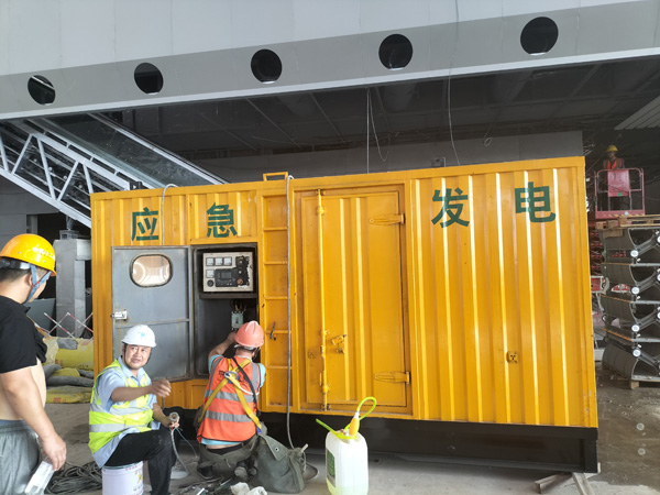 铜仁怎样判断空气滤清器是否需要更换？