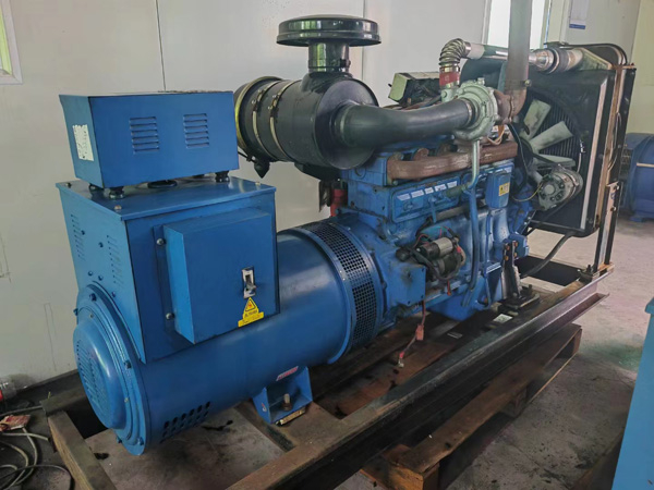 铜仁100kW柴油发电机组使用多级机油有哪些优缺点？